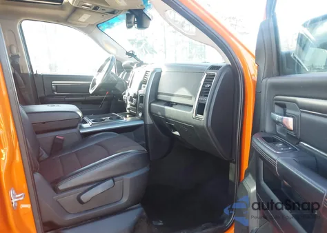 2015 Ram 1500 Sport из США, поврежденный, VIN 1C6RR7MT1FS685432